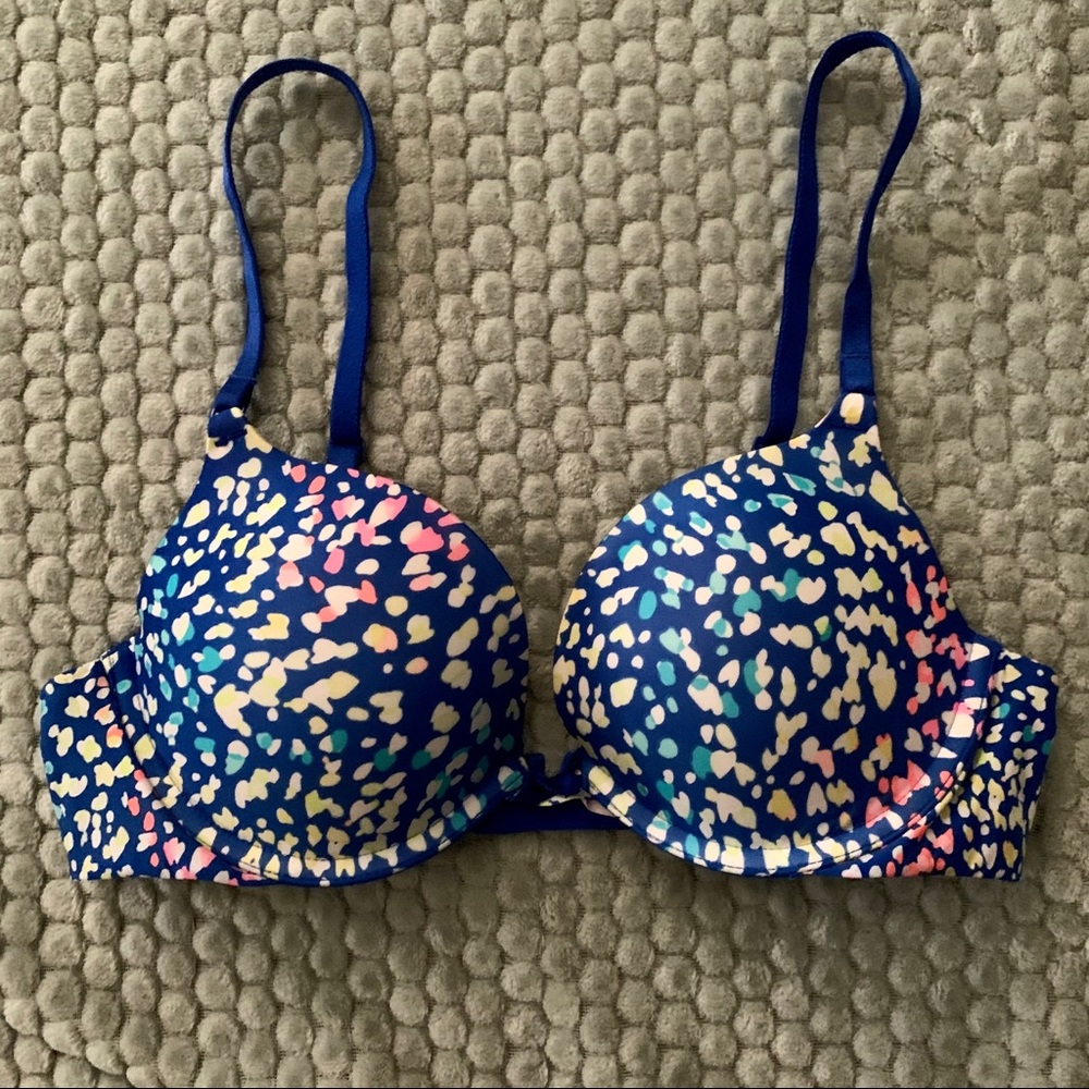 Victoria’s Secret push-up Bra 34B